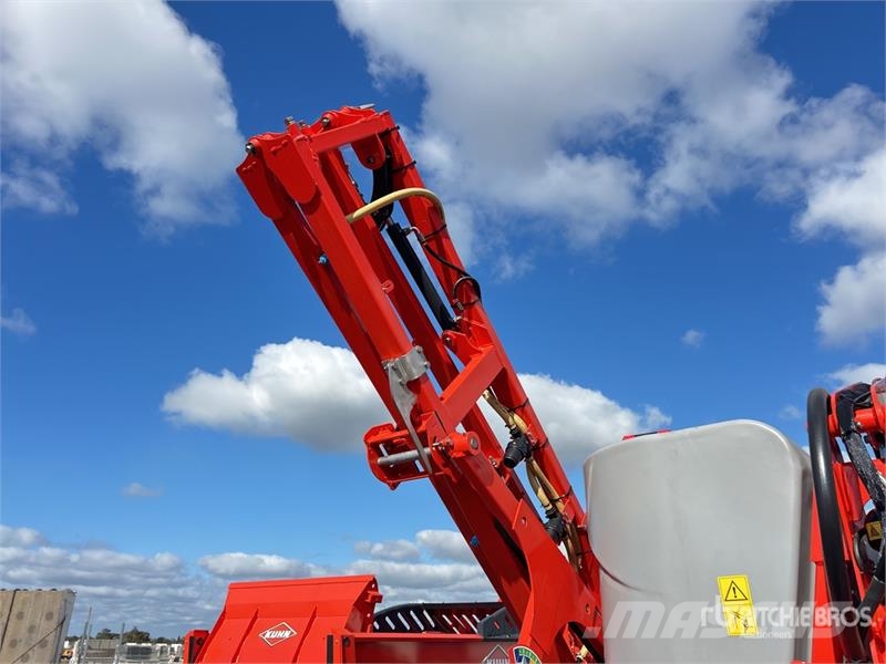 Kuhn Deltis 2 15 m 3-Point Hitch Sprayer (Unused) Irroratrici trainate
