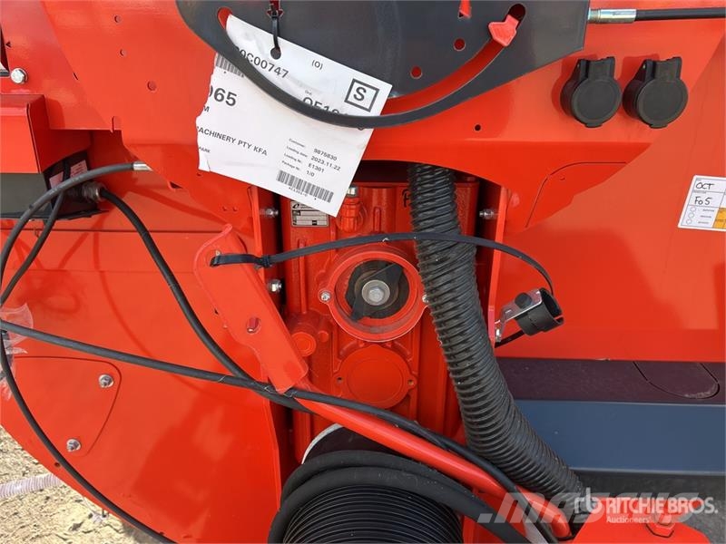 Kuhn Primor 3570 M S/A Straw Feeder (Unused) Otros equipos para cosechadoras de forraje