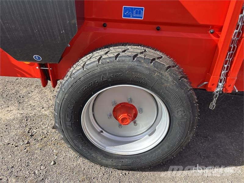 Kuhn Primor 5570 M S/A Straw Feeder (Unused) Otros equipos para cosechadoras de forraje