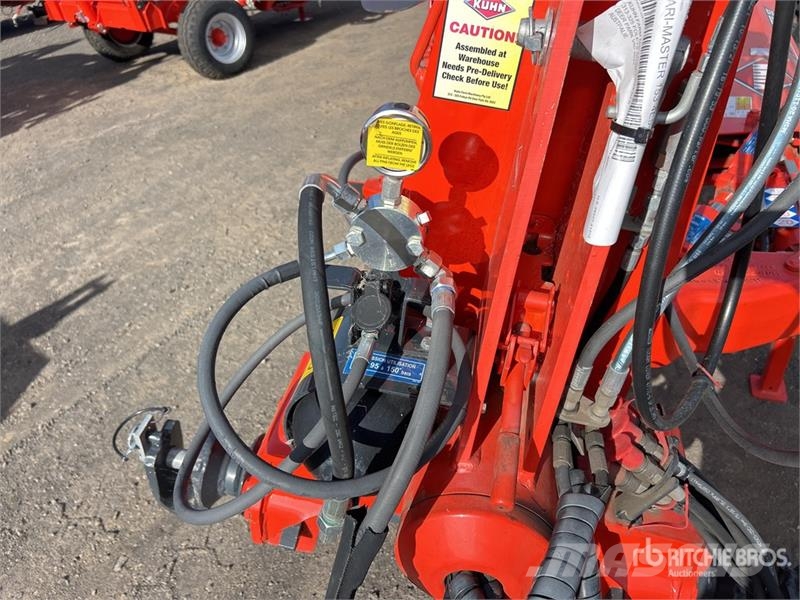 Kuhn VM153 4E/5H 102 3-Point 5 Bottom Reversible Plow ( Pluguri reversibile