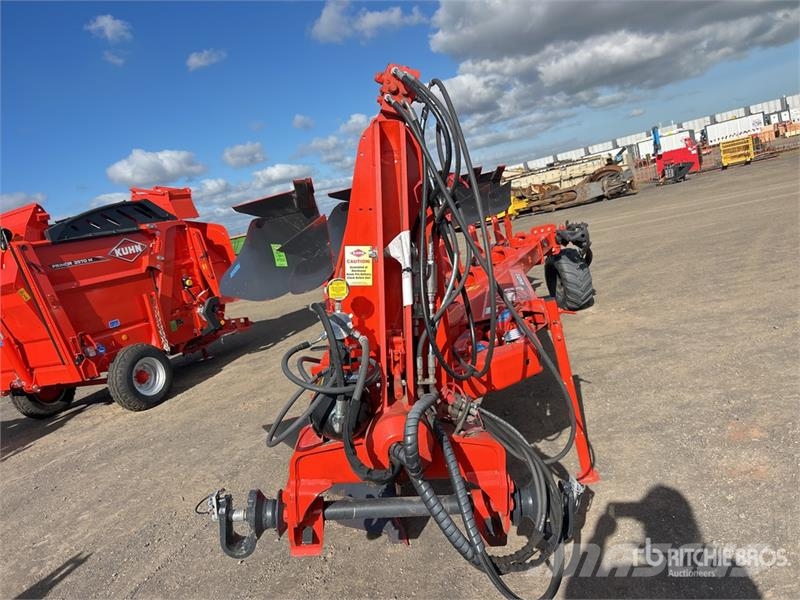 Kuhn VM153 4E/5H 102 3-Point 5 Bottom Reversible Plow ( Pluguri reversibile
