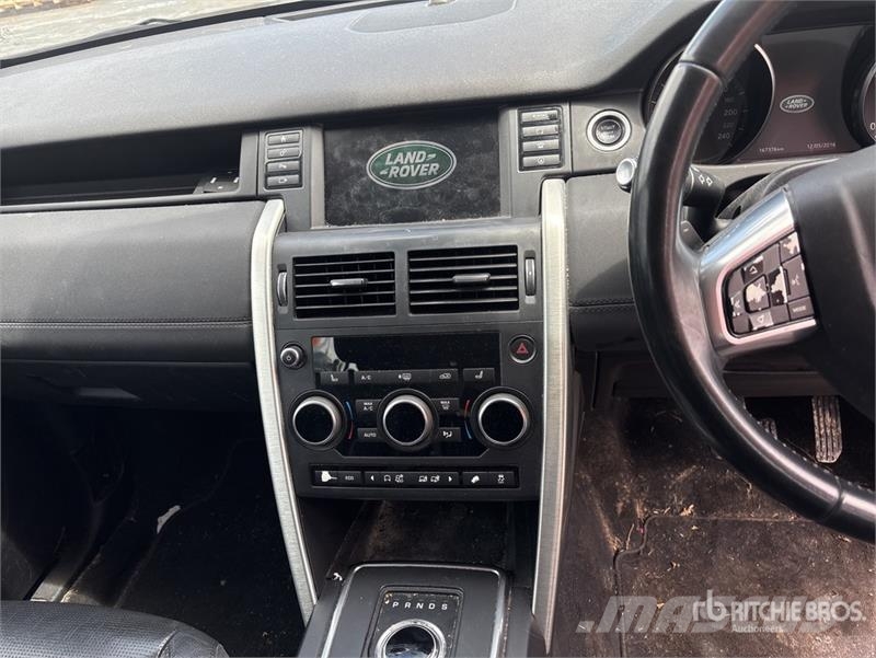 Land Rover Discovery Sport SUV Kistehergépjárművek