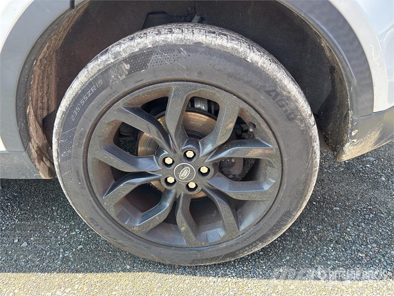 Land Rover Discovery Sport SUV Kistehergépjárművek