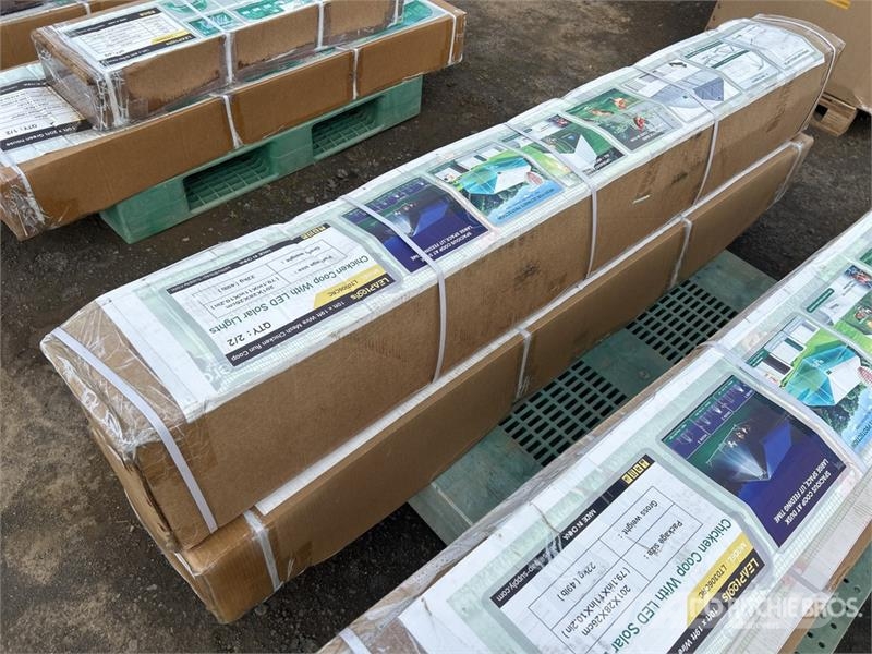 LEAPtools LT0306CRC 19 ft x 10 ft Wire Mesh Chicke Ostali stroji in oprema za živino