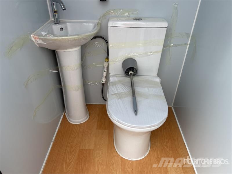 LEAPtools LT115SSPT Portable Toilet Ďalšie komponenty