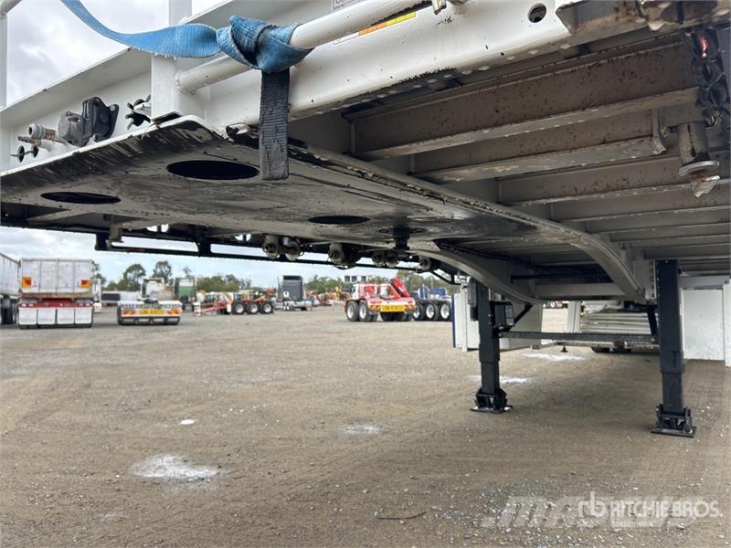 Liberty Freighters 13.6 m Tri/A Flatbed Trailer Flatbed/Dropside trailers