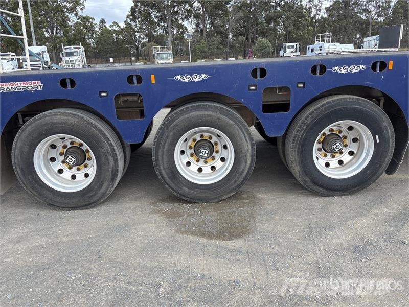 Liberty Freighters 13.6 m Tri/A Flatbed Trailer مقطوروات مسطحة/مفصلية الجوانب