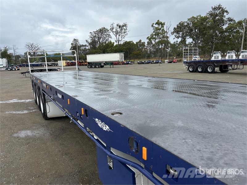 Liberty Freighters 13.6 m Tri/A Flatbed Trailer Flatbed/Dropside trailers