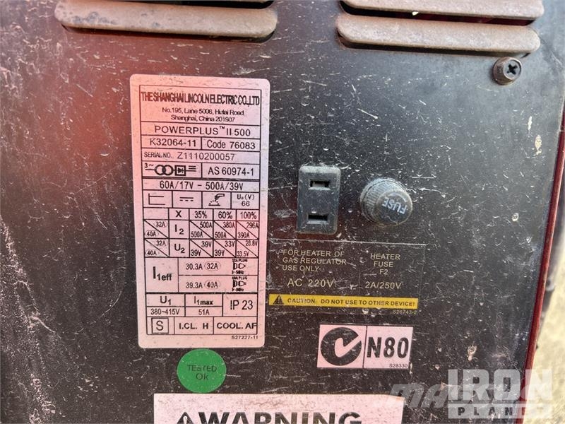Lincoln Electric Electric Powerplus II 500 60 A Mobile MIG Welding Equipment