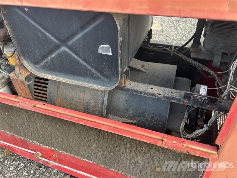 Lincoln SA500-I Engine Driven Welder (Inoperable) Welding Equipment