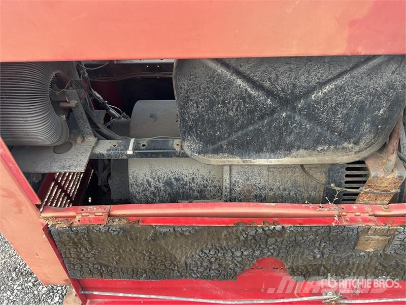 Lincoln SA500-I Engine Driven Welder (Inoperable) Welding Equipment