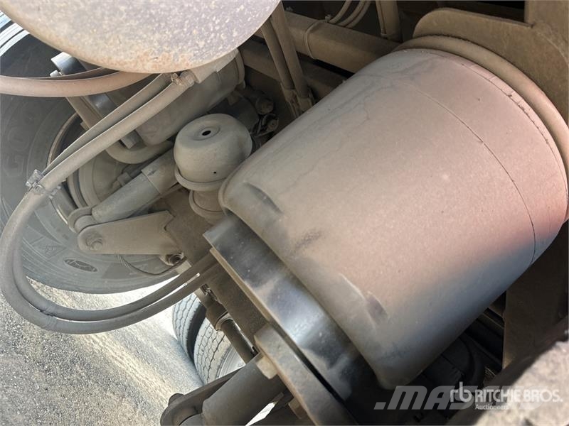 Lucar 13.2 m Tri/A Refrigerated Trailer نصف مقطورات بدرجة حرارة قابلة للضبط