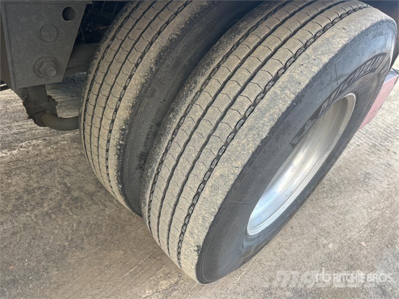 Lucar 13.2 m Tri/A Refrigerated Trailer نصف مقطورات بدرجة حرارة قابلة للضبط