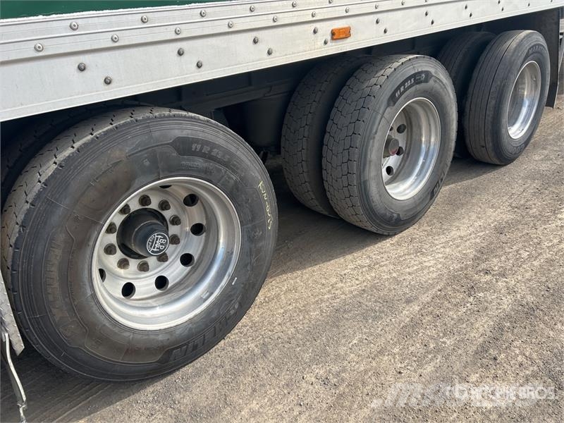 Lucar 13.2 m Tri/A Refrigerated Trailer نصف مقطورات بدرجة حرارة قابلة للضبط