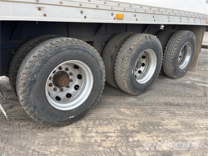 Lucar 13.5 m Tri/A Refrigerated Trailer Temperature controlled semi-trailers