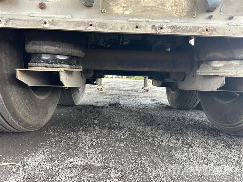 Lusty 14.9 m Bogie/A Stag Combination End Dump Tra Tipper trailers