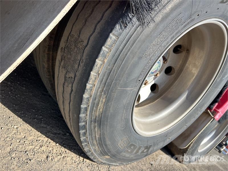  Lusty 6.2 m Tri/A Stag End Dump Trailer ダンプトレーラー