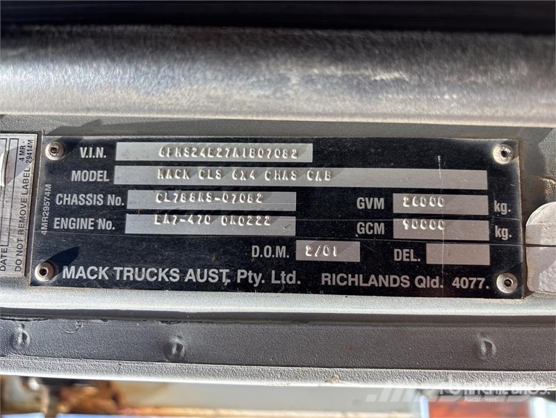 Mack CL788RS 6x4 T/A Dump Truck Billenő teherautók
