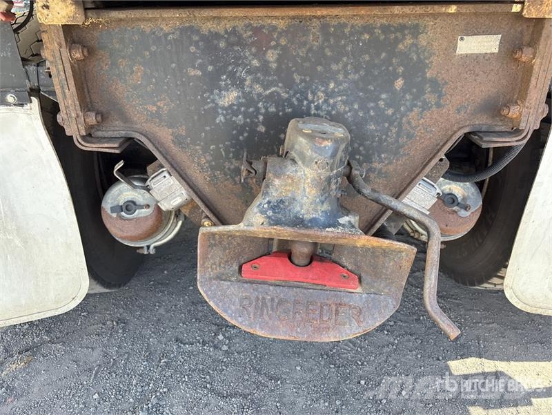 Mack CL788RS 6x4 T/A Dump Truck Billenő teherautók