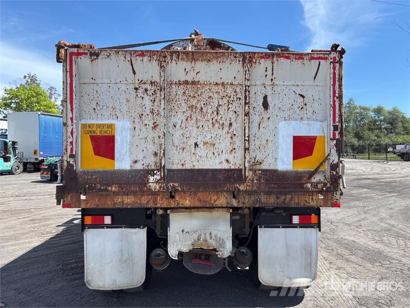 Mack CL788RS 6x4 T/A Dump Truck Billenő teherautók