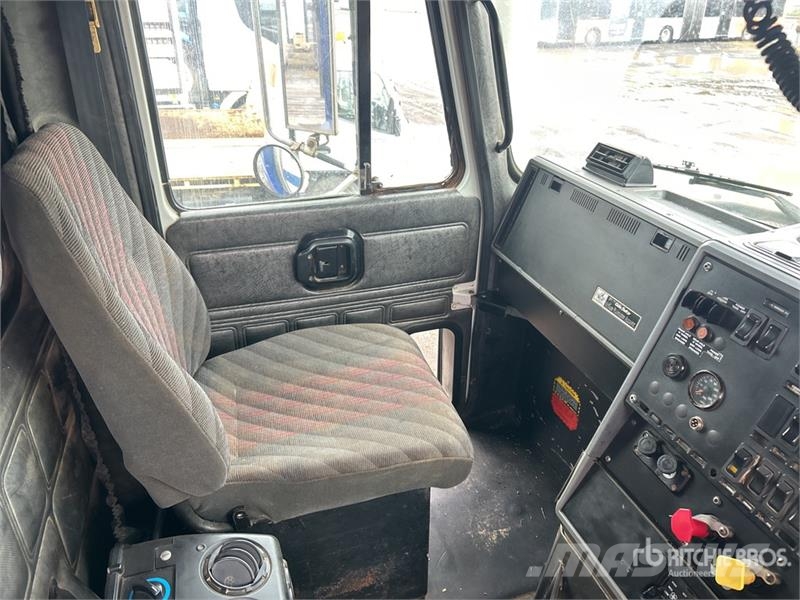 Mack CL788RST 6x4 Silage Truck Other trucks