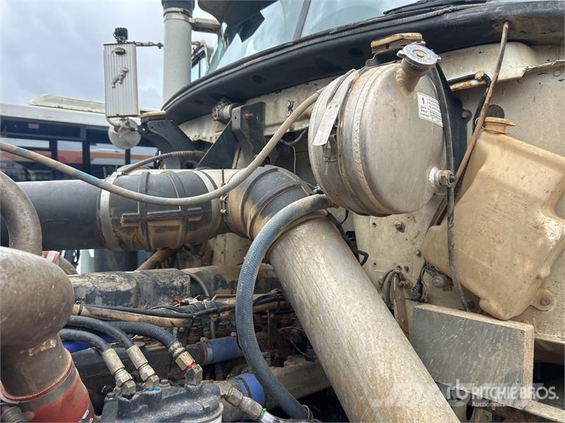 Mack CLS 6x4 Silage Truck Anders