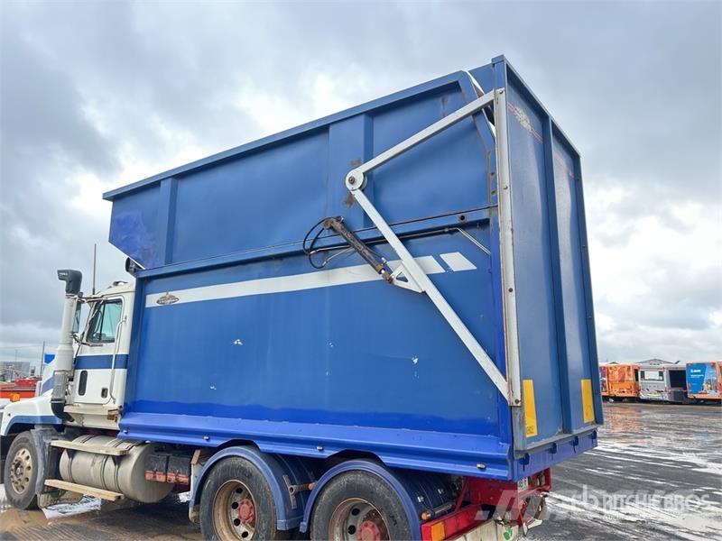 Mack CLS 6x4 Silage Truck Anders