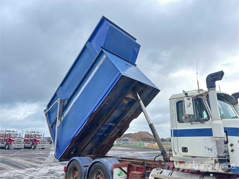 Mack CLS 6x4 Silage Truck Anders