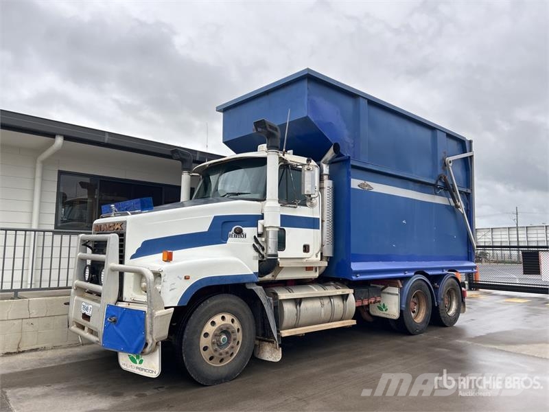 Mack CLS Silage Truck Autre camion