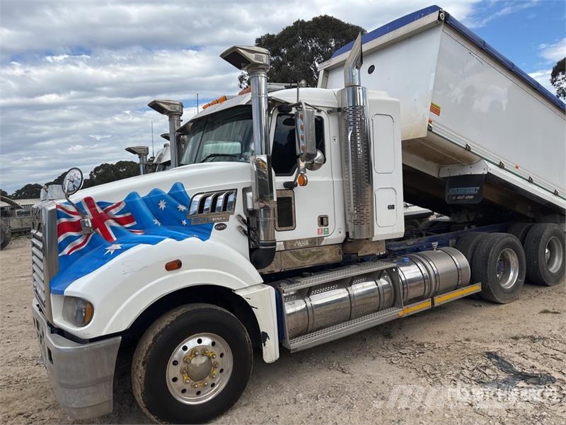 Mack CLXT Superliner 6x4 T/A Dump Truck Tipper trucks