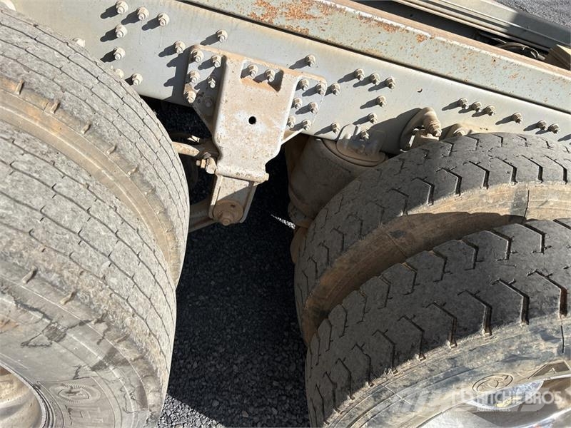 Mack CMHR Trident 6x4 T/A Dump Truck Грузовики-Самосвалы