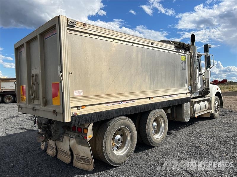 Mack CMHR Trident 6x4 T/A Dump Truck Грузовики-Самосвалы