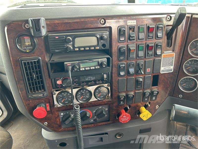Mack CMHR Trident 6x4 T/A Dump Truck Грузовики-Самосвалы