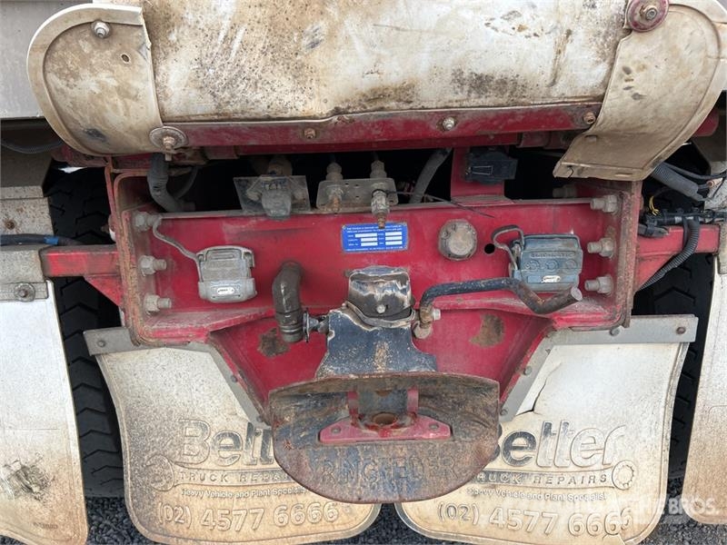 Mack CMHR Trident 6x4 T/A Dump Truck Грузовики-Самосвалы