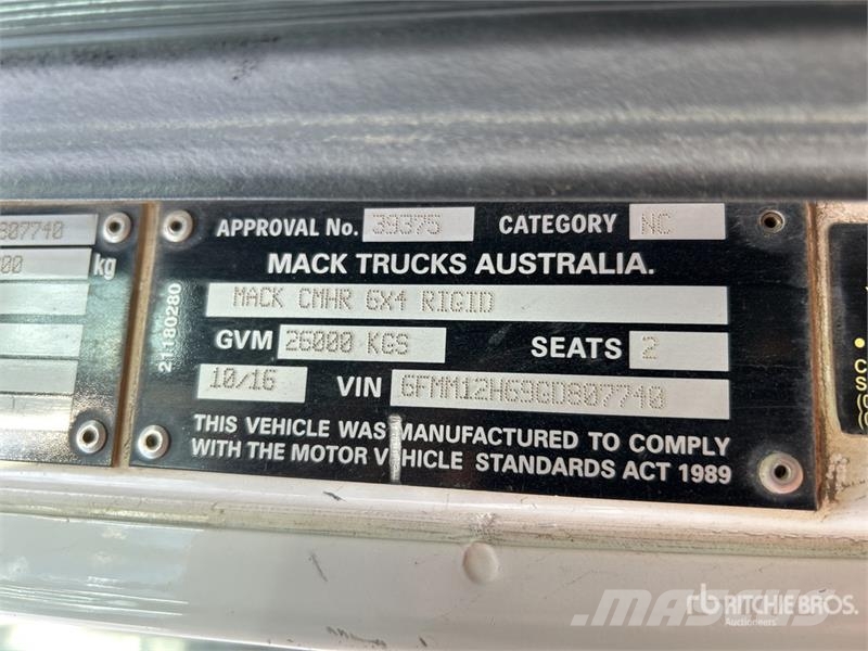 Mack CMHR Trident 6x4 T/A Dump Truck Грузовики-Самосвалы