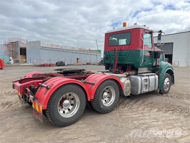 Mack CMHT Trident Traktorske jedinice