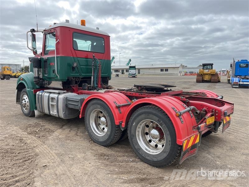Mack CMHT Trident Traktorske jedinice