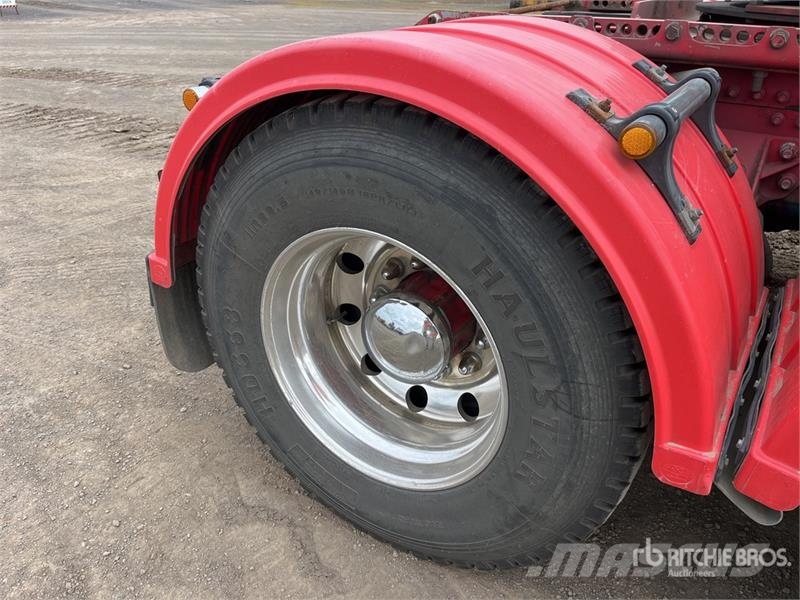 Mack CMHT Trident 6x4 T/A Day Cab Truck Tractor Sattelzugmaschinen