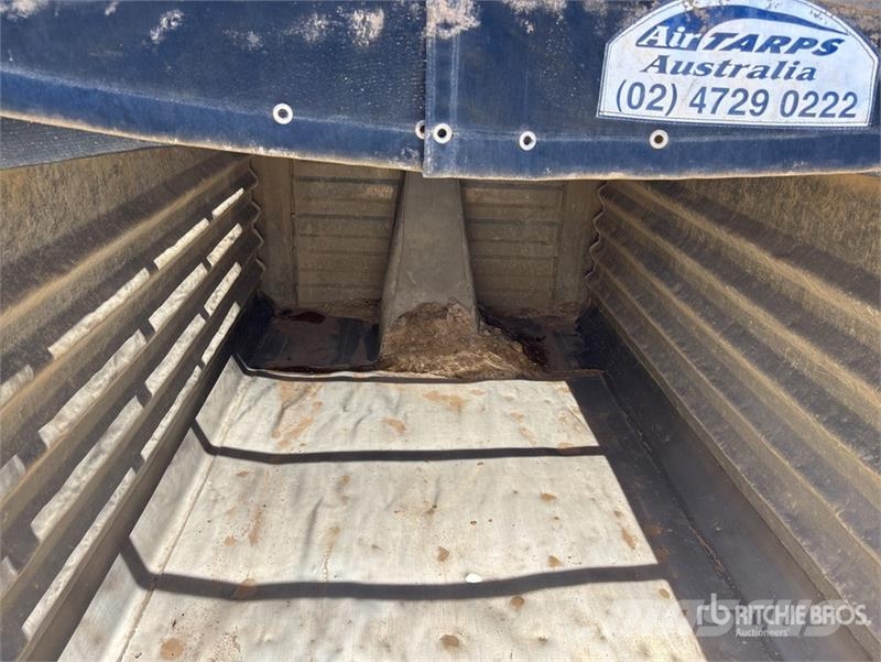 Mack CMMR Granite 6x4 T/A Dump Truck Tipper trucks