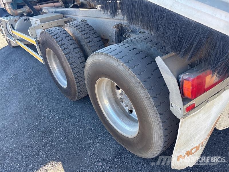 Mack CMMR Granite 6x4 T/A Dump Truck 傾卸式卡車