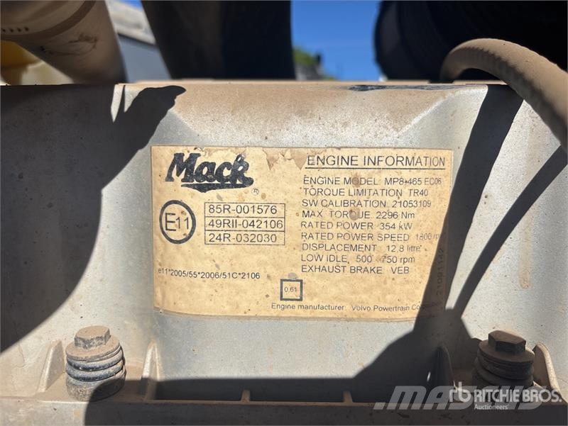 Mack CMMR Granite 6x4 T/A Dump Truck 傾卸式卡車