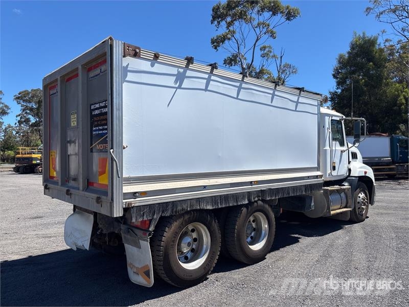 Mack CMMR Granite 6x4 T/A Dump Truck Tipper trucks