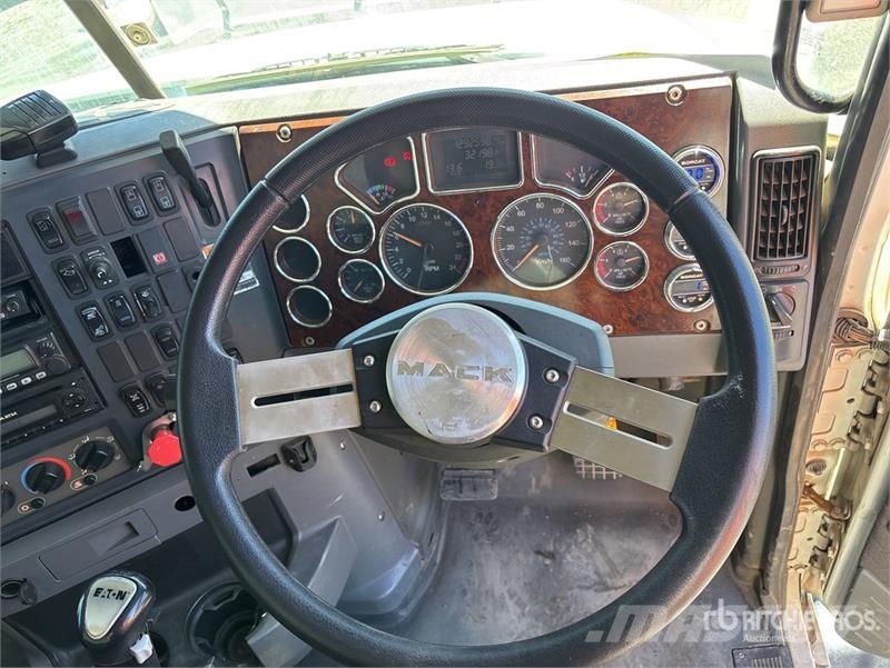 Mack CMMR Granite 6x4 T/A Dump Truck Tipper trucks
