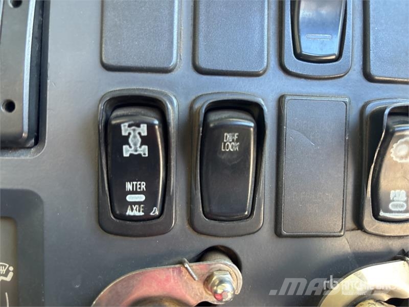 Mack CMMR Granite 6x4 T/A Dump Truck Tipper trucks