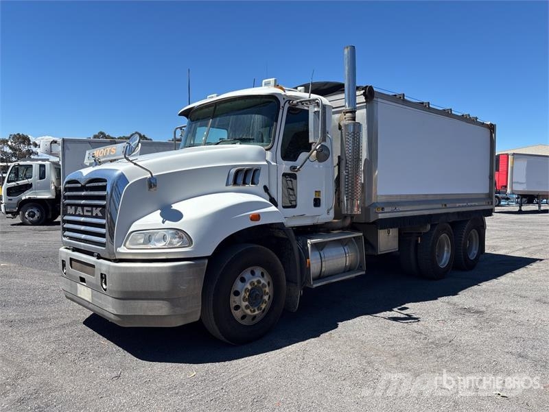 Mack CMMR Granite 6x4 T/A Dump Truck Tipper trucks