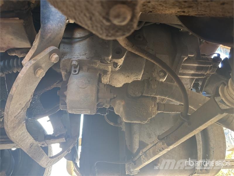 Mack CMMR Granite 6x4 T/A Dump Truck Autobasculanta