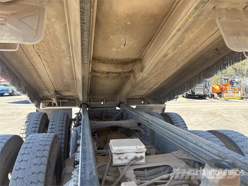 Mack CMMR Granite 6x4 T/A Dump Truck Tipper trucks
