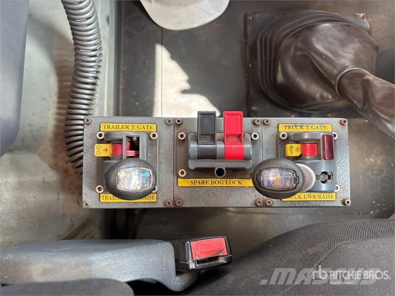 Mack CMMR Granite 6x4 T/A Dump Truck 傾卸式卡車