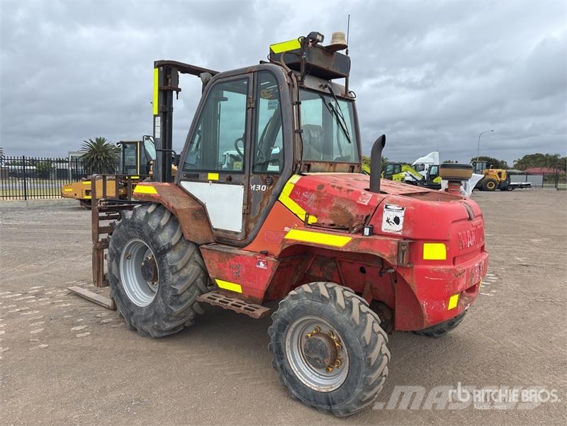 Manitou M30-4 4x4 Rough Terrain Forklift Φορτηγά ανώμαλου εδάφους