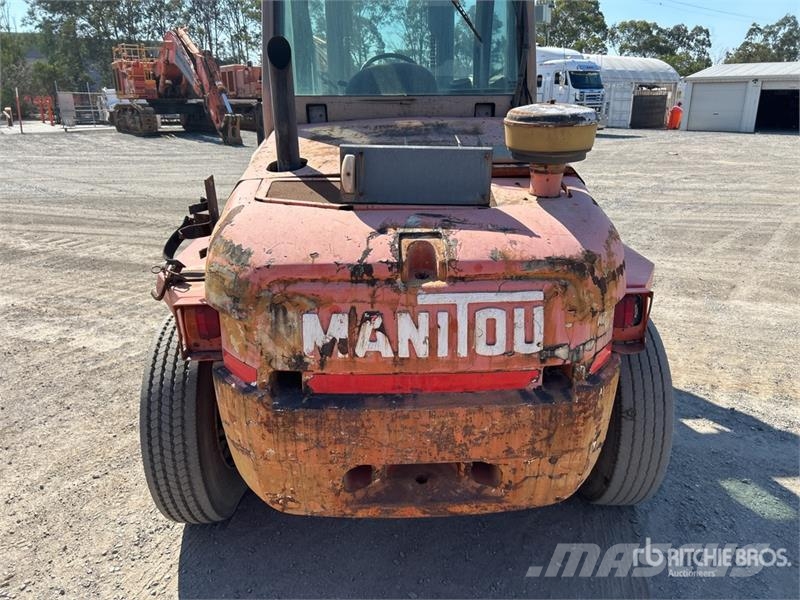 Manitou MC50-3 4x2 Rough Terrain Forklift Montacargas todo terreno